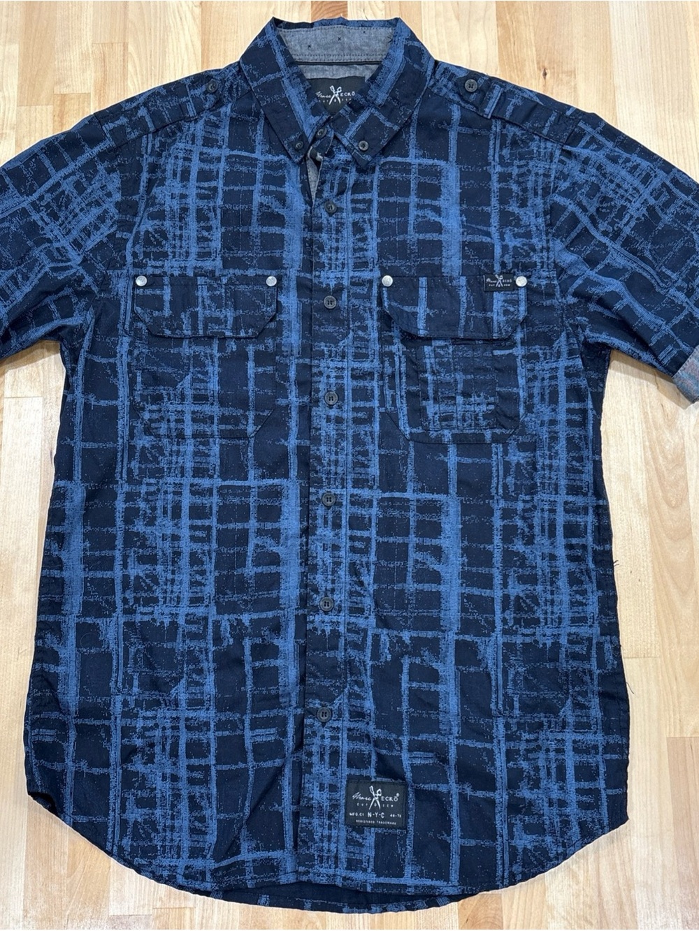 Marc Ecko Cut & Sew Mens S Short Sleeve Button Shirt Blue Geometric Pattern 90s
